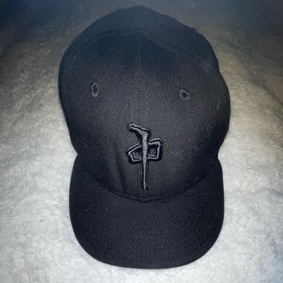 Bundle of RDS hats - Picture 5 of 10